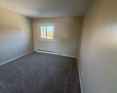 121 W Elk Trail - Photo Thumbnail 3