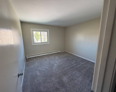 121 W Elk Trail - Photo Thumbnail 7