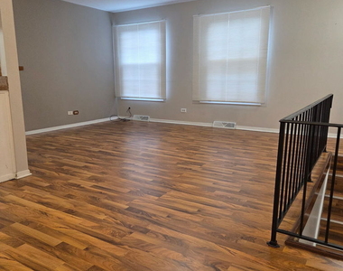 535 Darlene Lane - Photo Thumbnail 7