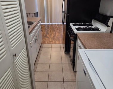 535 Darlene Lane - Photo Thumbnail 3