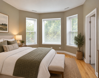2307 N Springfield Avenue - Photo Thumbnail 4