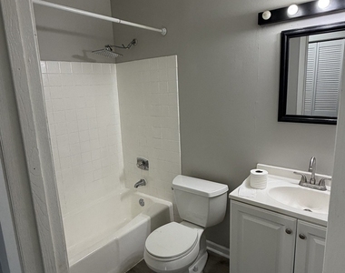 6267 Kit Carson Drive - Photo Thumbnail 7