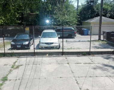 6943 S Indiana Avenue - Photo Thumbnail 10