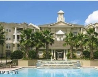 8290 W Gate Parkway - Photo Thumbnail 5
