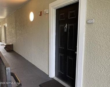 8290 W Gate Parkway - Photo Thumbnail 7