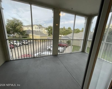 8290 W Gate Parkway - Photo Thumbnail 17