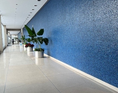 4800 S Chicago Beach Drive - Photo Thumbnail 3