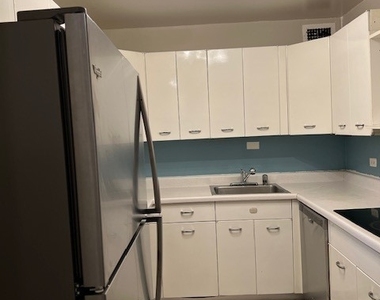 4800 S Chicago Beach Drive - Photo Thumbnail 5