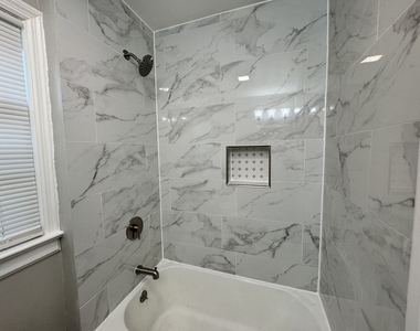 1619 Evergreen Street - Photo Thumbnail 7