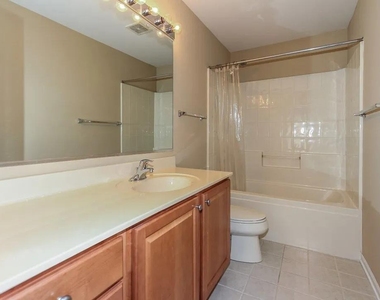449 Bay Tree Circle - Photo Thumbnail 31