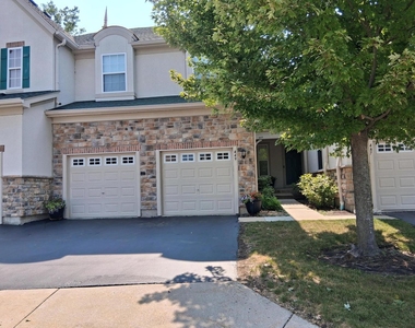 449 Bay Tree Circle - Photo Thumbnail 1