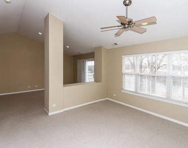 449 Bay Tree Circle - Photo Thumbnail 17