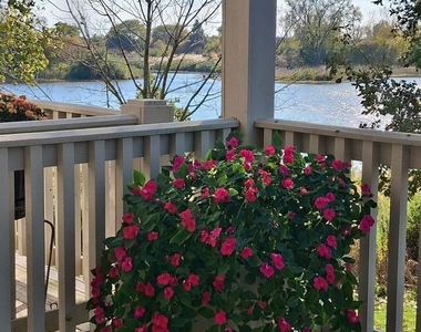 449 Bay Tree Circle - Photo Thumbnail 2