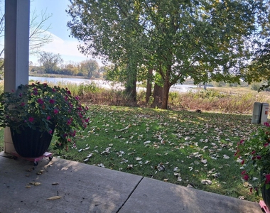 449 Bay Tree Circle - Photo Thumbnail 36