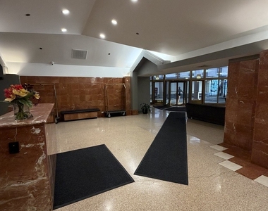 1212 N La Salle Street - Photo Thumbnail 13