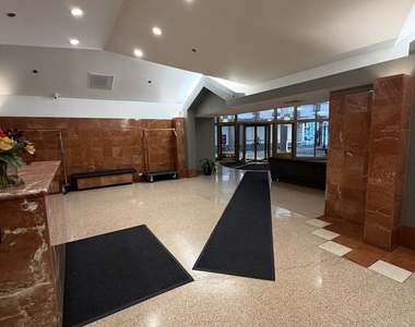1212 N La Salle Street - Photo Thumbnail 12
