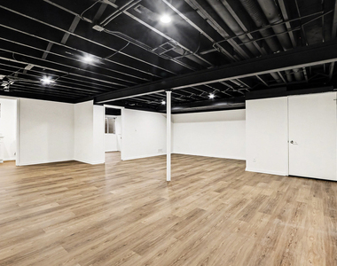 408 Jackson Street - Photo Thumbnail 12