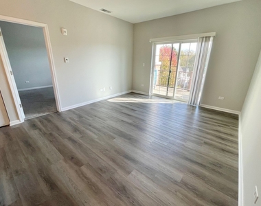 301 N Madison Street - Photo Thumbnail 6