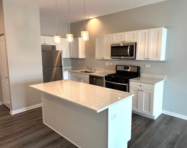 301 N Madison Street - Photo Thumbnail 1