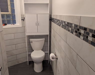 4207 N Sawyer Avenue - Photo Thumbnail 8