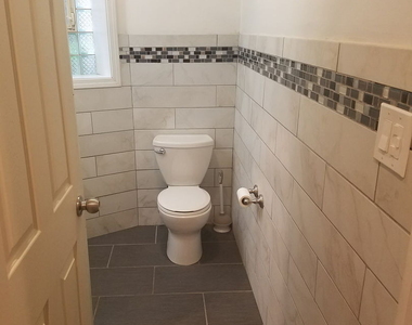 4207 N Sawyer Avenue - Photo Thumbnail 13