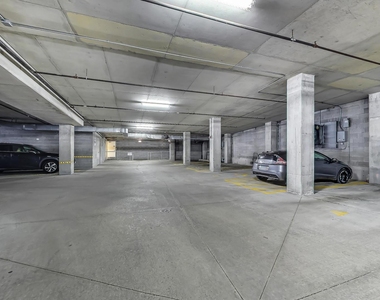 1200 W Monroe Street - Photo Thumbnail 22