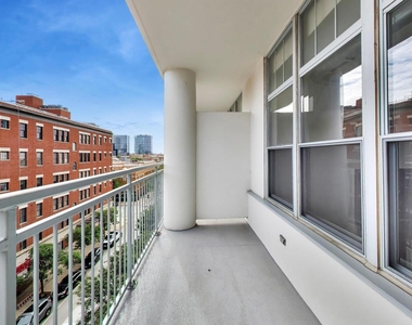 1200 W Monroe Street - Photo Thumbnail 17