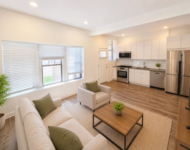 2991 N Lawndale Avenue - Photo Thumbnail 2