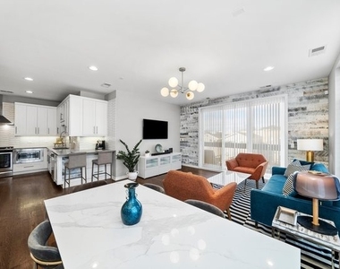 5 N Oakley Boulevard - Photo Thumbnail 8