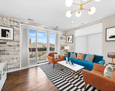 5 N Oakley Boulevard - Photo Thumbnail 2