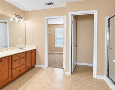 1133 Tranquil Lake Drive - Photo Thumbnail 16