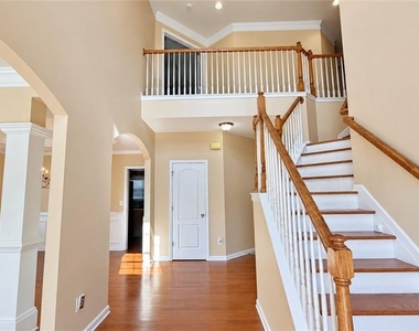 1133 Tranquil Lake Drive - Photo Thumbnail 3