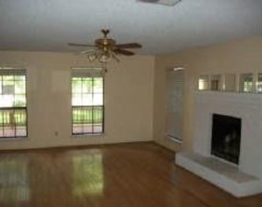 1971 Hunters Ridge - Photo Thumbnail 9