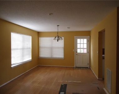 1971 Hunters Ridge - Photo Thumbnail 2