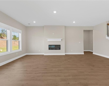 5497 Cabernet Lane - Photo Thumbnail 8