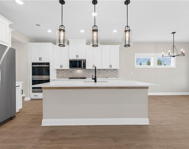 5497 Cabernet Lane - Photo Thumbnail 15