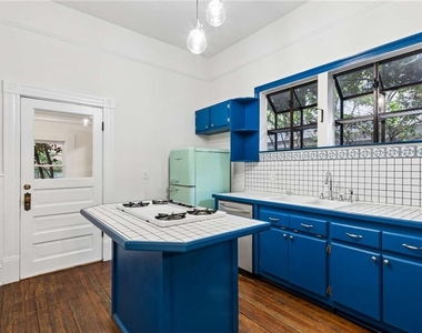 388 Augusta Avenue Se - Photo Thumbnail 7