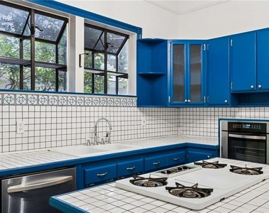 388 Augusta Avenue Se - Photo Thumbnail 4