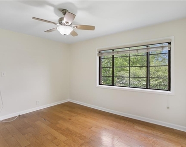 1160 Briarcliff Road Ne - Photo Thumbnail 14