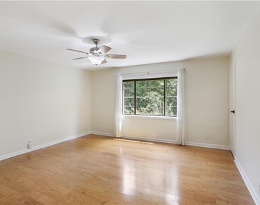 1160 Briarcliff Road Ne - Photo Thumbnail 18