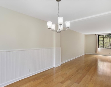 1160 Briarcliff Road Ne - Photo Thumbnail 8
