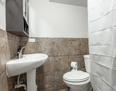 3516 W Belden Avenue - Photo Thumbnail 8