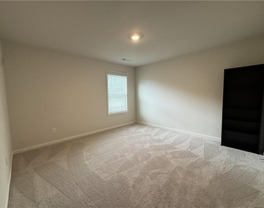 5595 Loring St - Photo Thumbnail 29