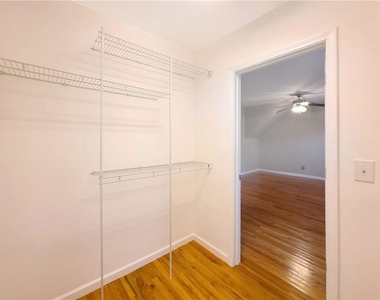 128 Brook Circle Se - Photo Thumbnail 15