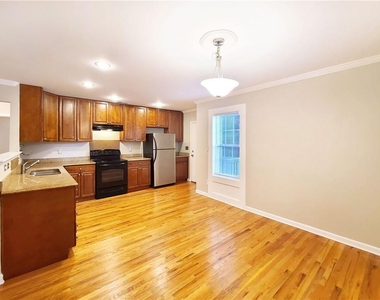 128 Brook Circle Se - Photo Thumbnail 6