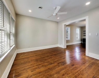 4635 S Union Avenue - Photo Thumbnail 7