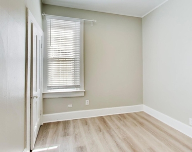 4635 S Union Avenue - Photo Thumbnail 15