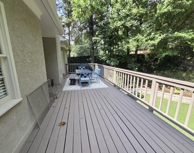 2185 Briarlake Trace - Photo Thumbnail 10