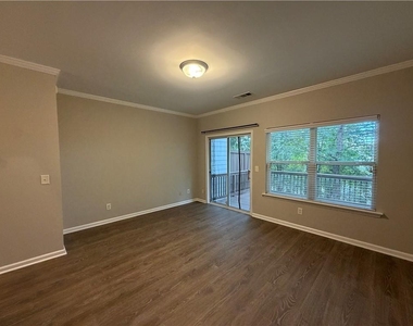 1105 Liberty Parkway Nw - Photo Thumbnail 4