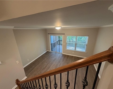 1105 Liberty Parkway Nw - Photo Thumbnail 5